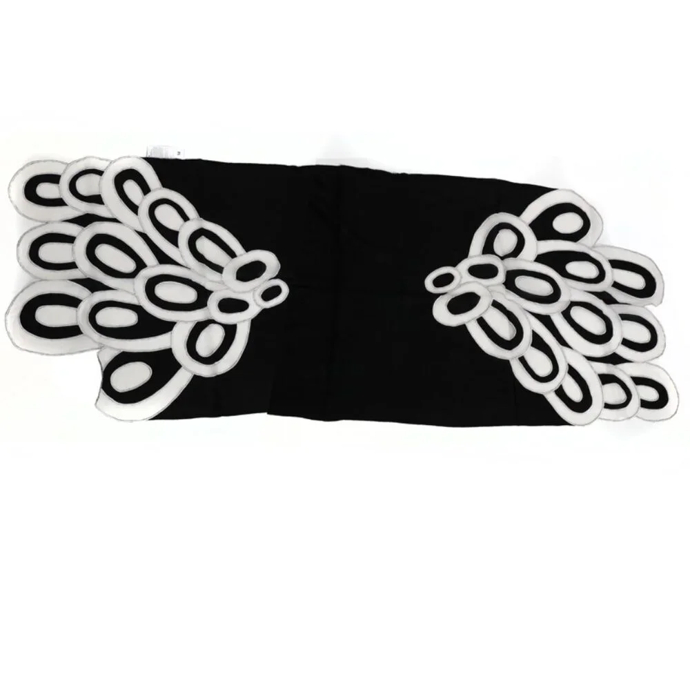 Sonia Delaunay Shawl with Appliqued Loops - Picture 3 of 8